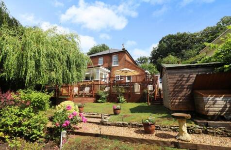 School Road, Bursledon, SO31
