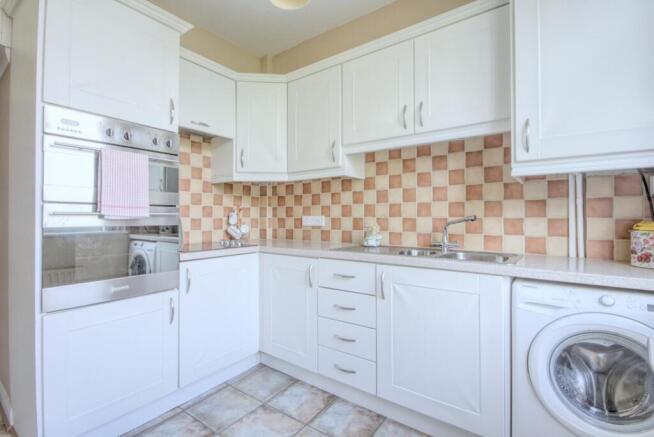 1 bed Apartment for sale Image 4
