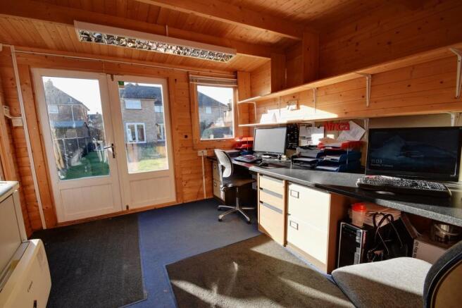 Photo 11
