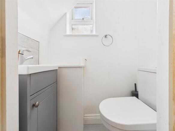 3 bed Semi-Detached for sale Image 11
