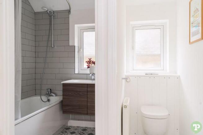 Modern bathroom