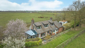 5 Meadow Croft, Maypole Lane, Newmarket CB8 9SD