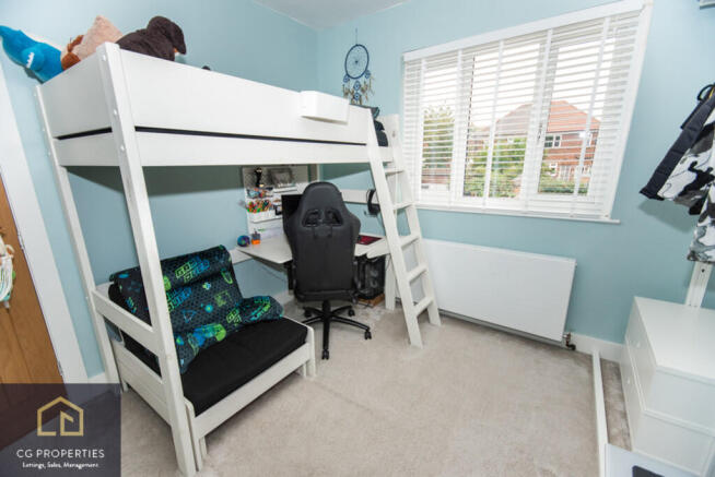 3 bed Semi-Detached for sale Image 12