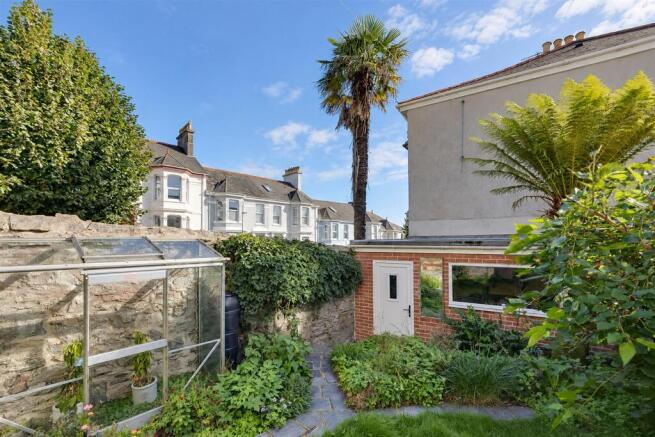 Carlton Terrace, Lipson, Plymouth photo 4