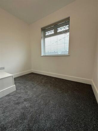 bed 3 barnetby.jpg