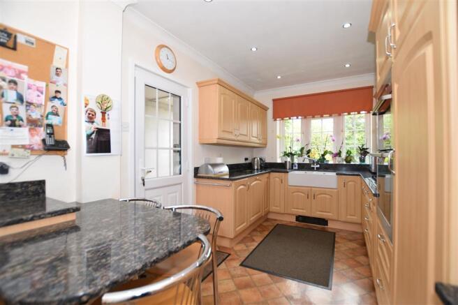 Kitchen/Breakfast Room