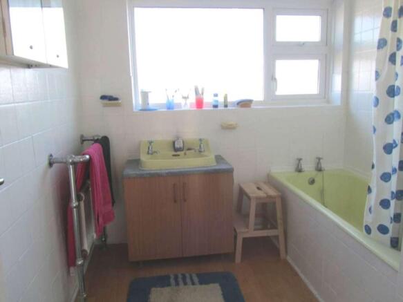 Photo 10