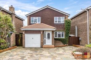 6, Dickins Close, Waltham Cross EN7 6BG