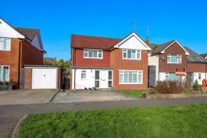 12, Churchill Way, Burgess Hill RH15 0ES