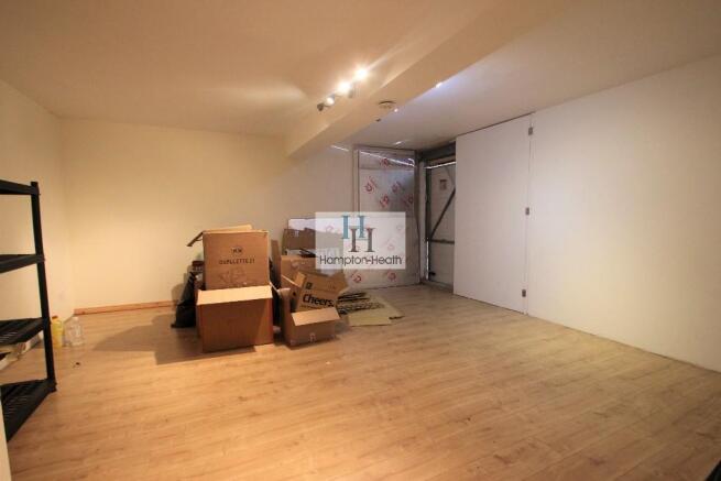 Garage/Games Room