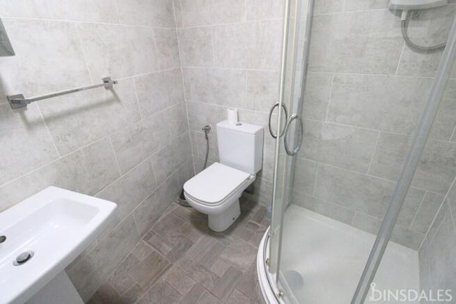 4 bed Detached for sale Image 10