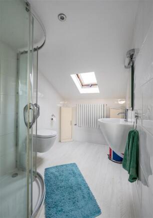 Onslow Close, Chingford photo 4