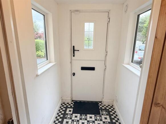 2 bed Terraced for sale Image 5