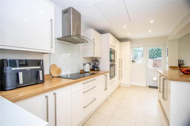 Kitchen/Breakfast Rm
