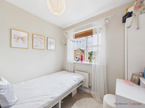 3 bed Semi-Detached for sale Image 7