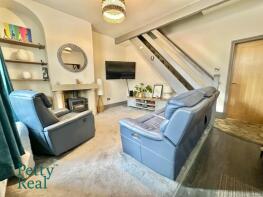 44, Knotts Lane, Colne BB8 8AD