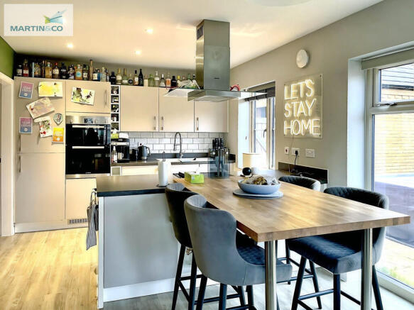 5c103008-Geeorge ...