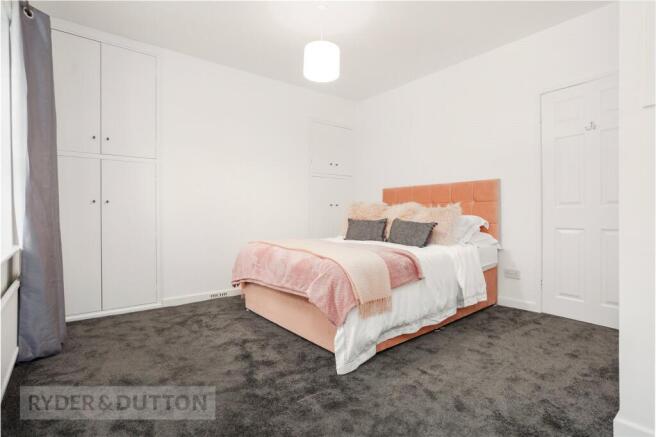 2 bed Terraced for sale Image 8