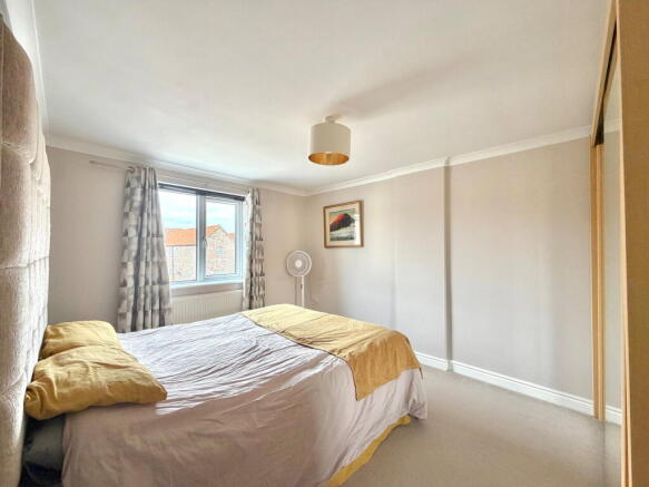 3 bed End of Terrace for sale Image 9