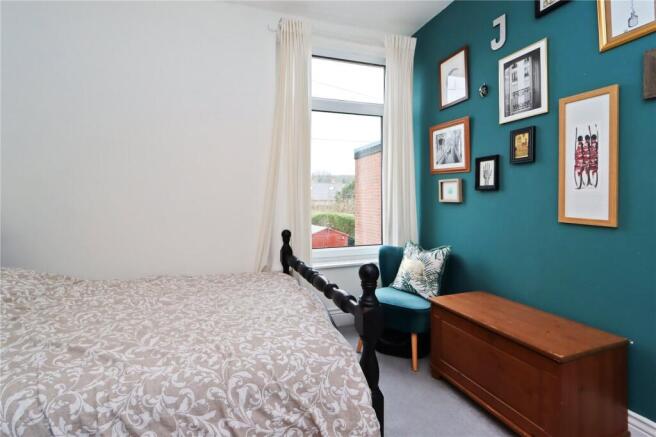 Bedrooom 2 Pic 2
