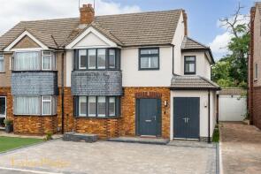 8, Elgin Road, Waltham Cross EN8 8QN