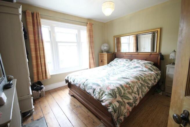 Bed 1.JPG