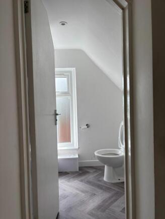 1 bed Flat to rent Image 7
