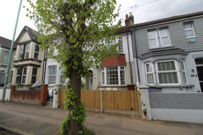 45, Rock Avenue, Gillingham ME7 5PU