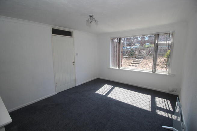 3 bed Town House for sale Image 5