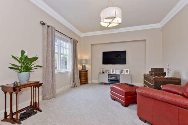 Cinema Room/Ex...