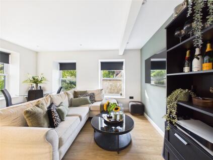 Honey Hill Road, Kingswood, Bristol, BS15