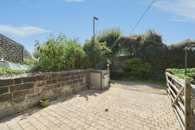 2 bed End of Terrace for sale Image 7