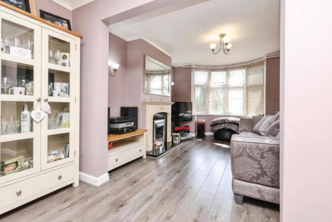 pbox-IMG.jpg