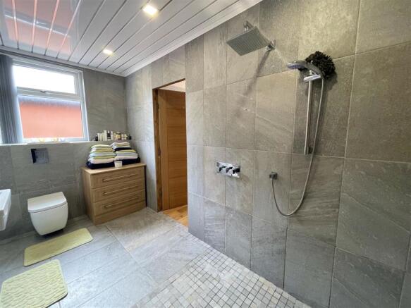 En suite