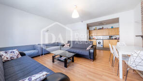 Flat A, 53, Park Road, Hornsey, London N8 8SY
