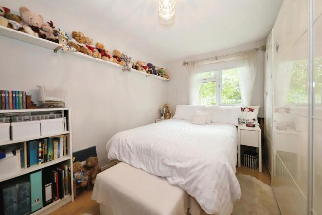 Photo 10