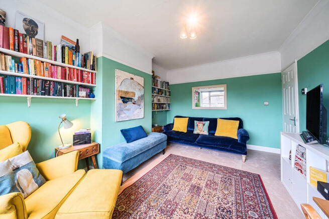 1368883-8-68f659d...