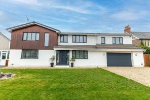 6, Ash Hayes Road, Bristol BS48 2LW