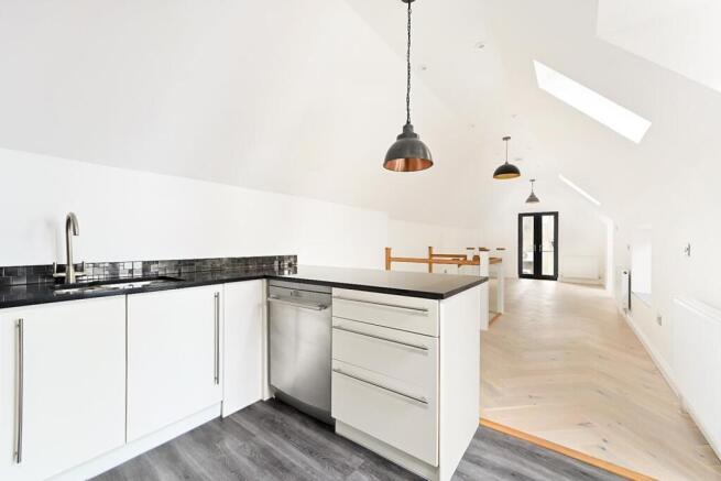 kitchen3.jpg