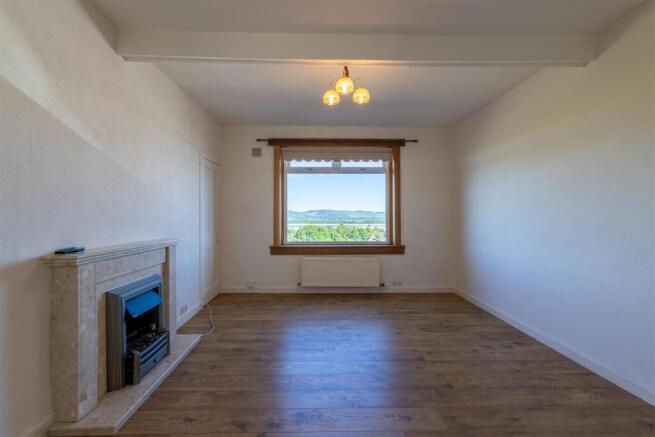 13 Woodriffe, Newburgh-12.jpg