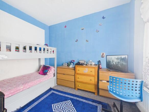 2 bed Terraced for sale Image 8