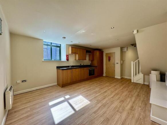 1 bed Character Property to rent Image 5