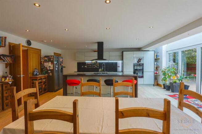 111 fleet road-13.jpg