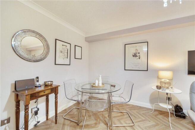 1 bed Apartment for sale Image 5