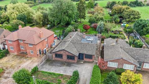 The Street, Frinsted, Sittingbourne, Kent, ME9 0TF
