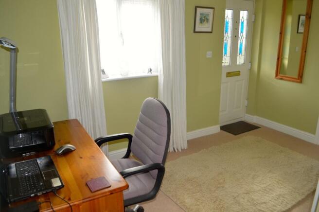 Photo 3