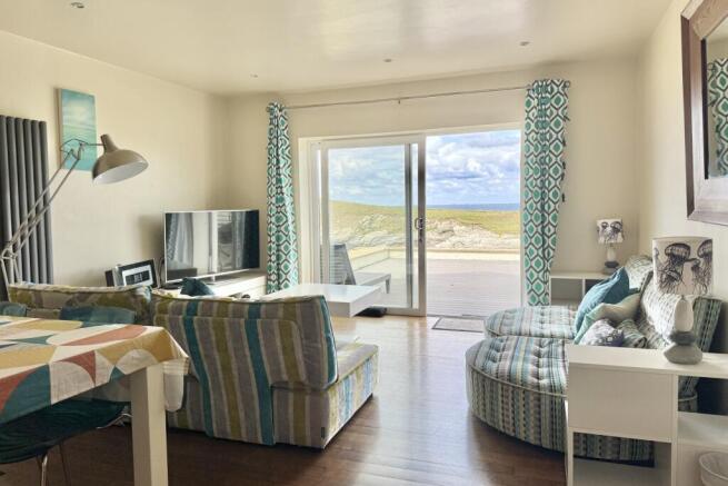 3, Glendorgal Sands, Porth, TR7 photo 4