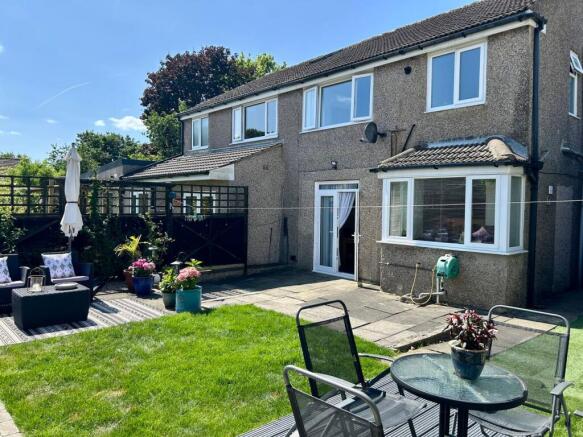 3 bed Semi-Detached for sale Image 12