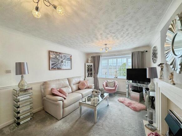 5e33c656--4011-814E-DCDA206DE245-22988-000012CF191