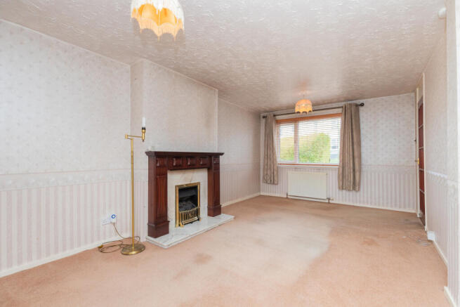 49 Oliphant Crescent, PA2 0DA-1